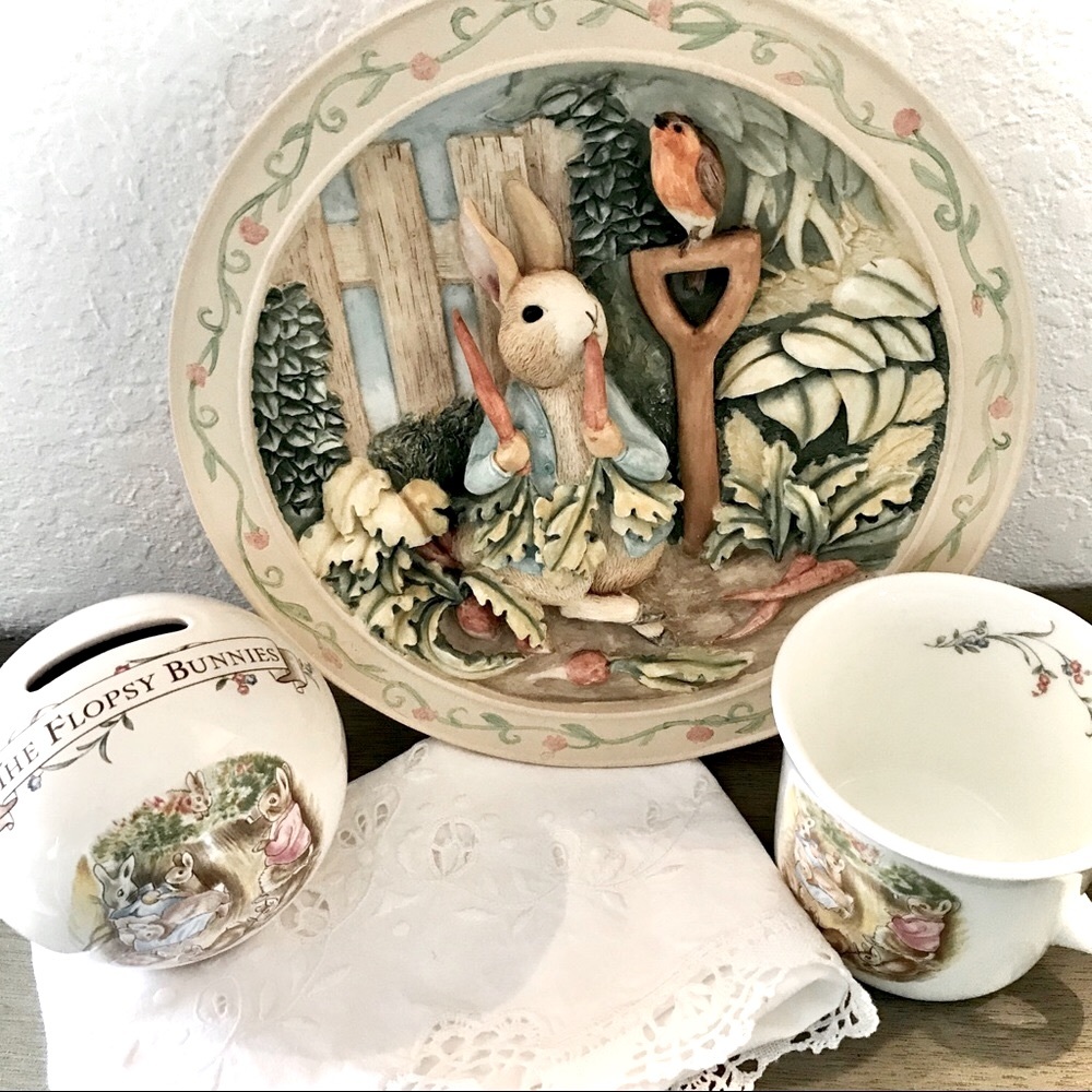 Peter Rabbit Plate Cup & Coin Bank Set - Picture 3 of 9